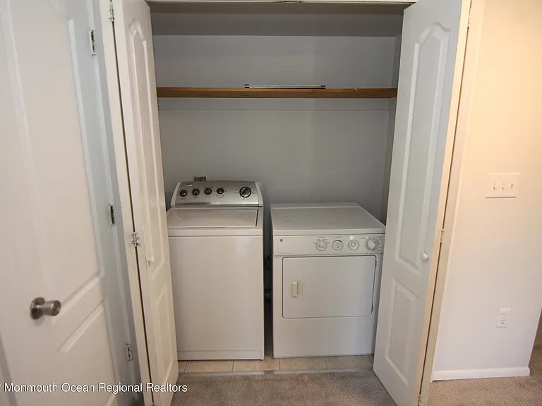 15-17 E Lincoln Ave #17 — Photo 16