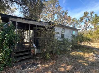 3518 NE Persimmon Dr, Pinetta, FL 32350
