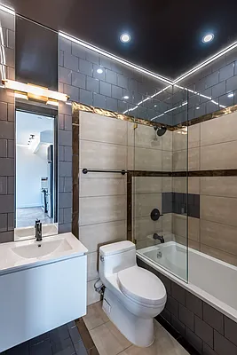 Rented by Nooklyn NYC LLC | media 36