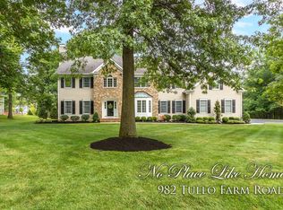 982 Tullo Farm Rd, Bridgewater, NJ 08807