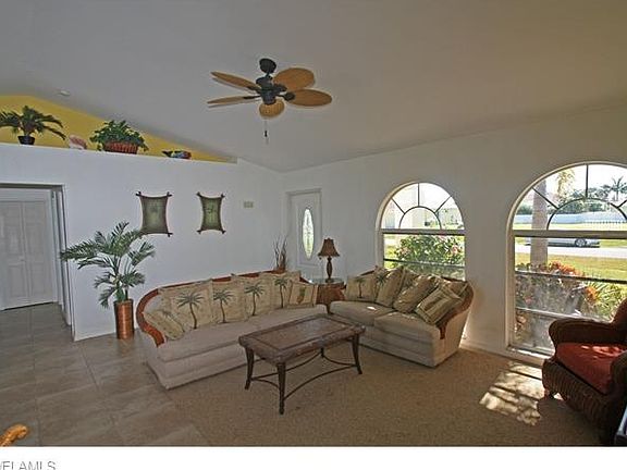 4th image of 2325 SW 27th St