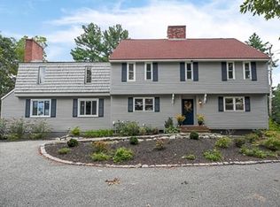 4 Mount Vernon St, North Reading, MA 01864