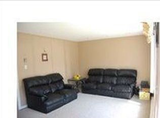 42B Barretts Hill Rd #B, Hudson, NH 03051