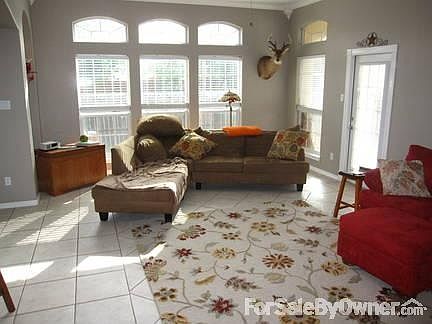 3rd image of 3202 Turkey Hollow Ct