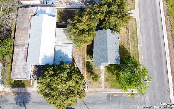 3rd image of 1420 Piedmont Ave