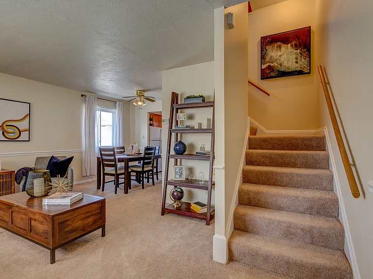 Euclid Apartments — Photo 17