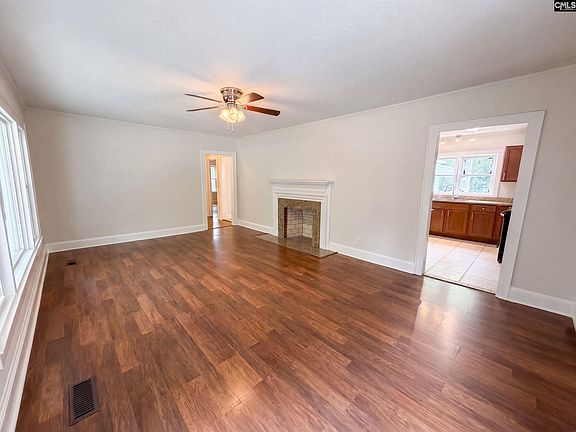 3rd image of 5710 Edgehill Rd