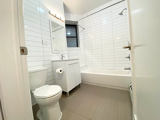 Rented by EastMount Realty LLC | media 5