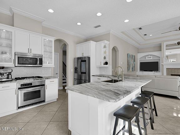 4th image of 3662 AIRLIE Lane