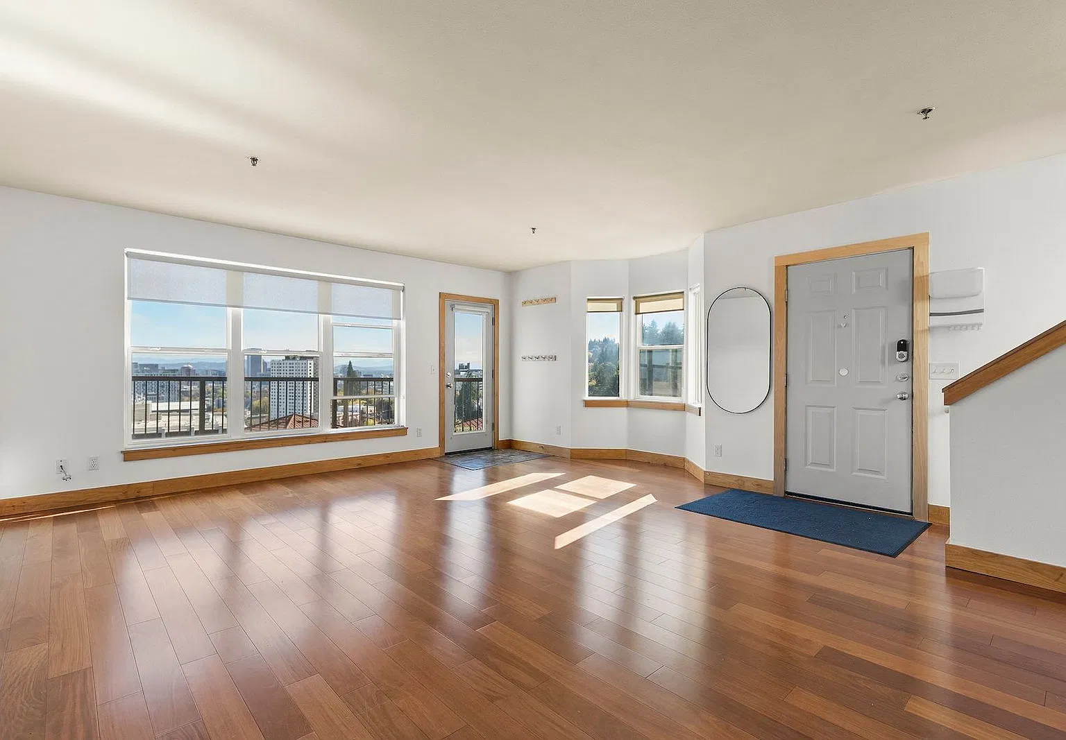 2 bed, 1.5 bath, 1129 sqft, $2,800 — Photo 1