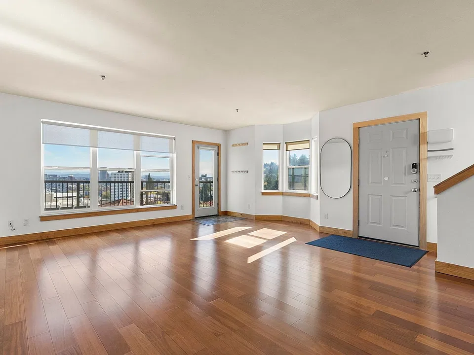 335 NW Uptown Ter #3A