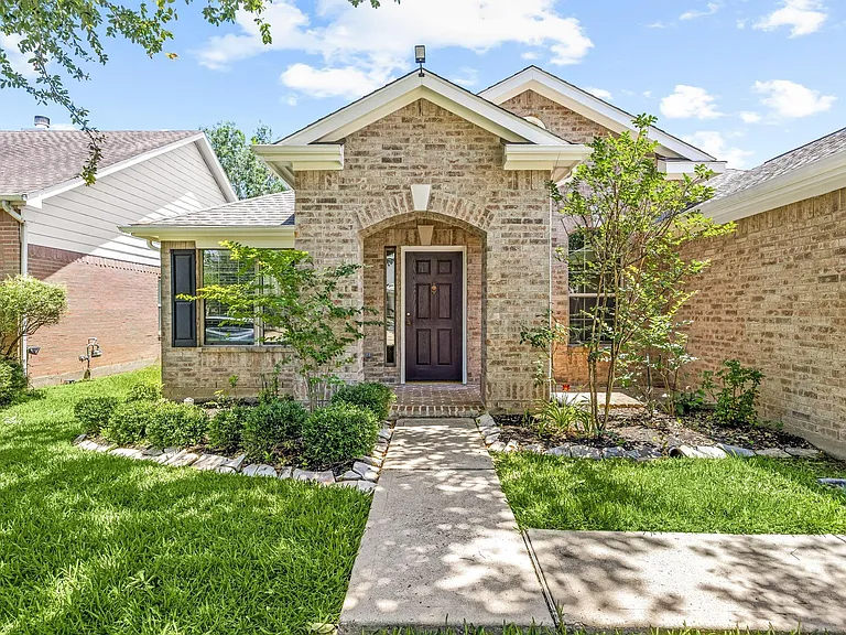 21623 Dalton Spring Ln — Photo 6