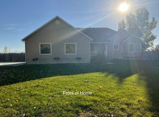 1062 E Waddell St #B, Eagle Mountain, UT 84005