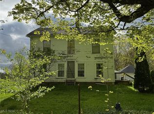 11836 Aquilla Rd, Chardon, OH 44024