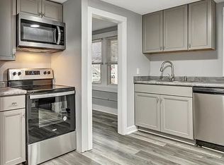 1489 North Ave, Burlington, VT 05408