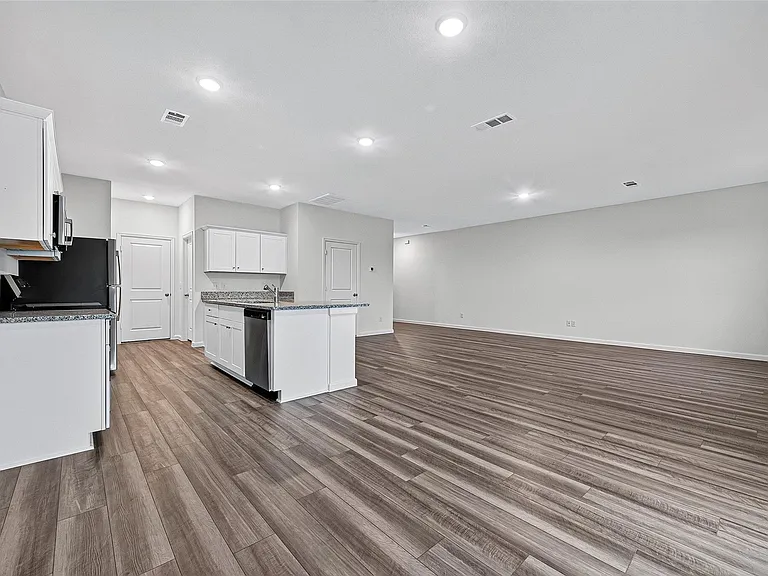 8323 Vacek Crossing Way — Photo 14
