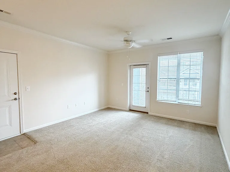 Belmont at Tryon Apartments — Photo 90