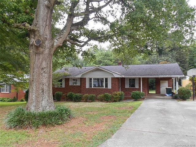2nd image of 1921 Welch Rd