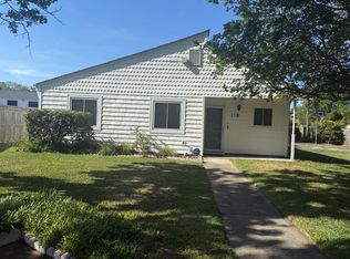 118 E Saltwood Pl, Jacksonville, NC 28540