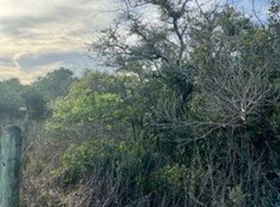 131 McPherson Rd, Rockport, TX 78382