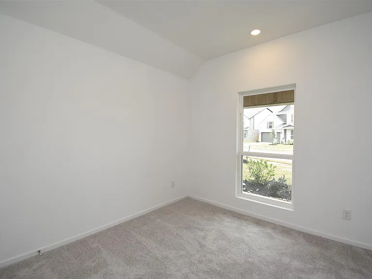 6303 Golden Seaton Dr — Photo 16