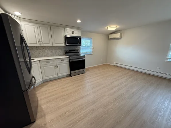 687 Alton Rd Floor 2, West Hempstead, NY 11552