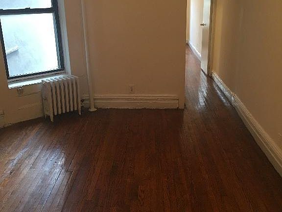 4th image of 52 W 105th St APT 4C
