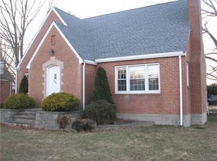 625 Main St, Cromwell, CT 06416