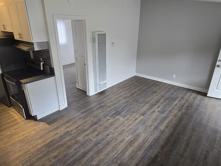 Pacific Villas — Photo 43
