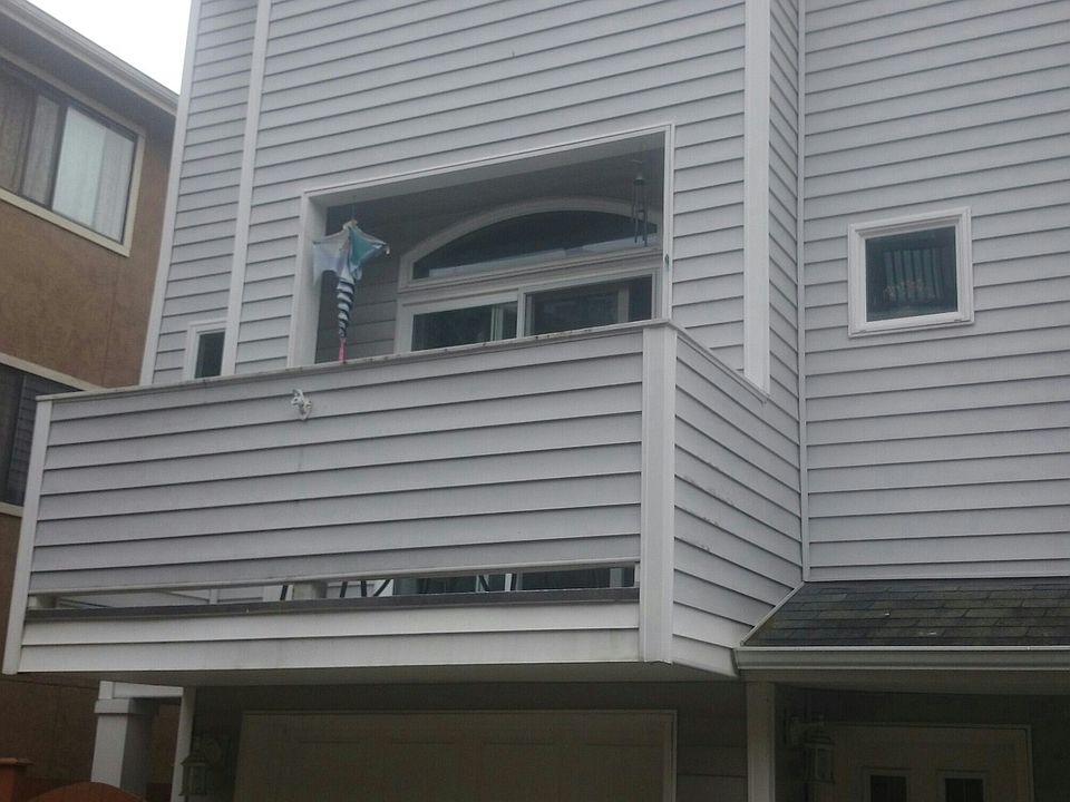 2nd image of 5708 26th Ave NW
