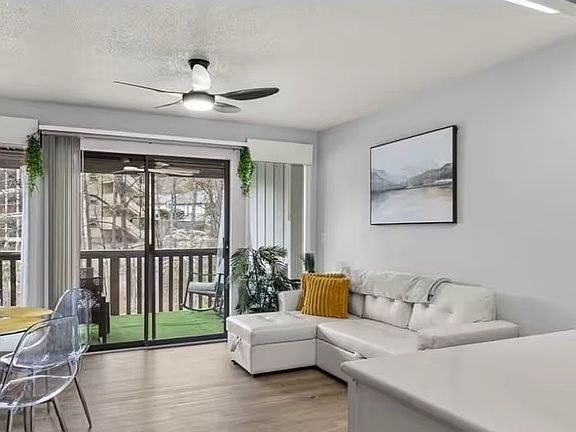 2nd image of 159 Southwood Shores Pl