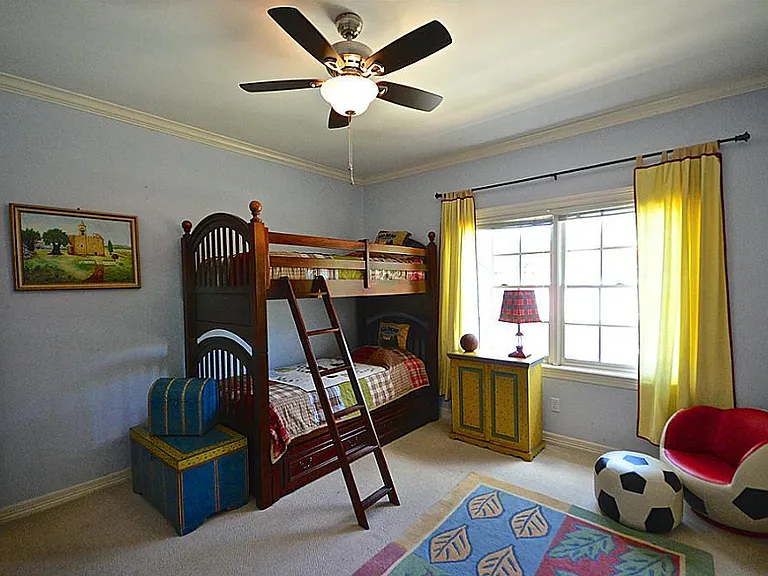 4142 Villanova St — Photo 26