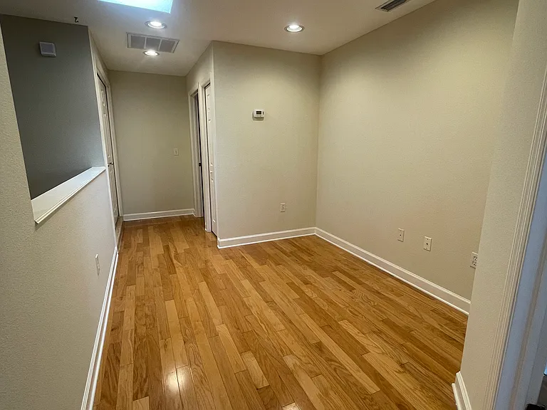 108 S Moody Ave #2 — Photo 14