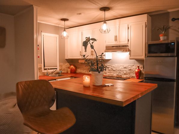 (undisclosed Address)