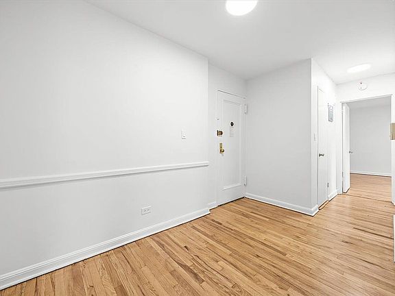 4th image of 3260 Netherland Ave APT 3F