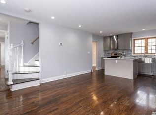 22 Chamberlin Rd, West Hempstead, NY 11552