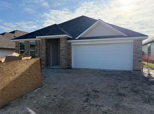 211 New Dawn Trl, Huntsville, TX 77320