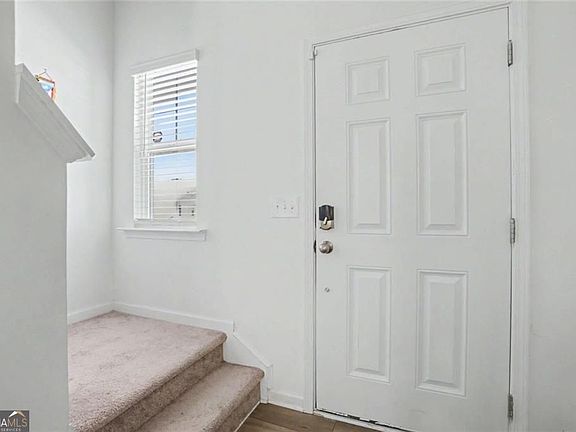 5th image of 304 Rivulet Dr