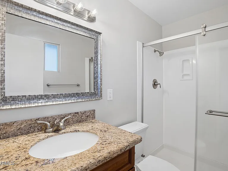 1260 E Alameda Dr — Photo 30