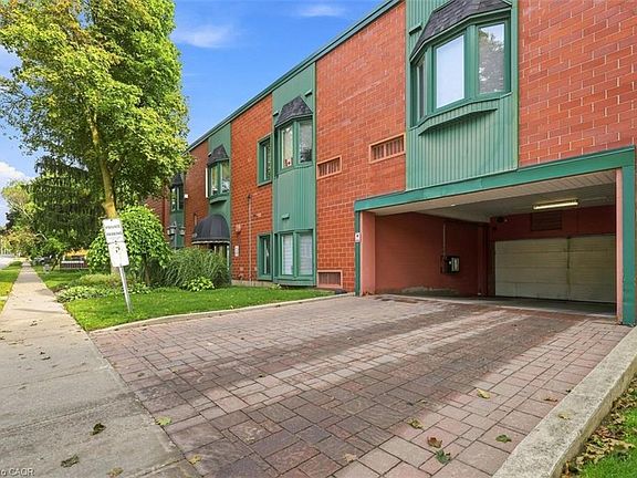 4th image of 1009 Queenston Rd #217