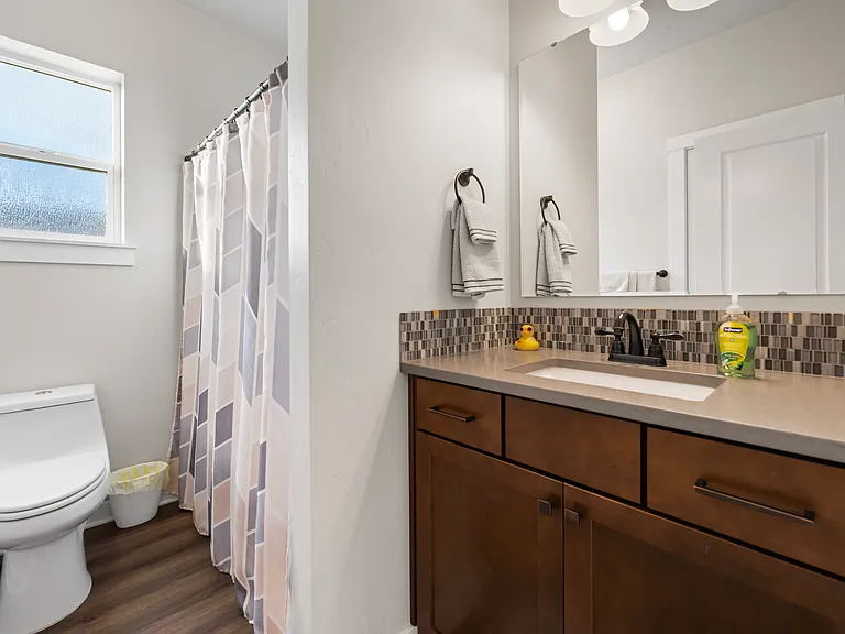 Bathroom #2