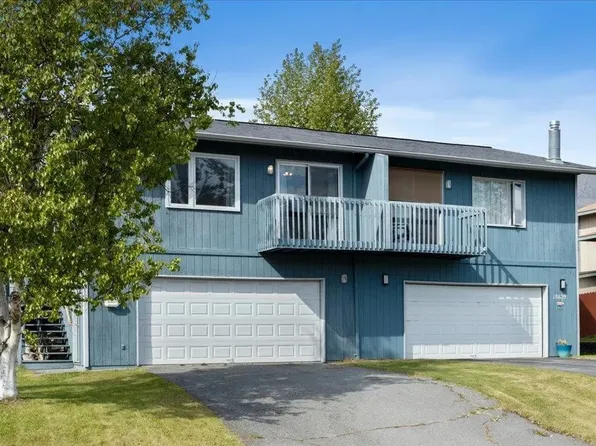 18621 N Lowrie Loop, Eagle River, AK 99577