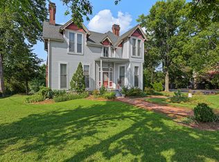 2500 Woodlawn Dr, Nashville, TN 37212