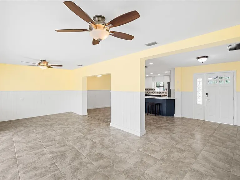 5541 Bayou Grande Blvd NE — Photo 16