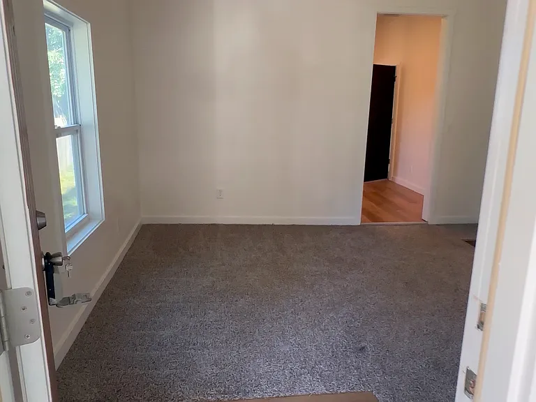 2022 S Jefferson St — Photo 16