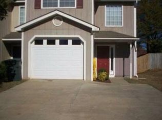 136 Commons Dr, Enterprise, AL 36330