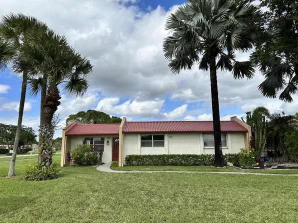 101 Golden River Drive, West Palm Beach, FL 33411