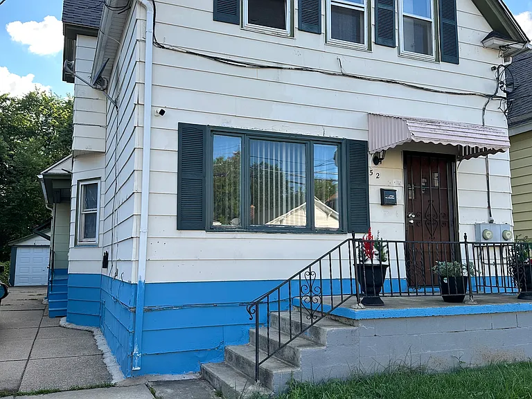 52 Andrews Ave #1 — Photo 1