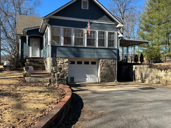 1863 Highway 41 S, Greenbrier, TN 37073