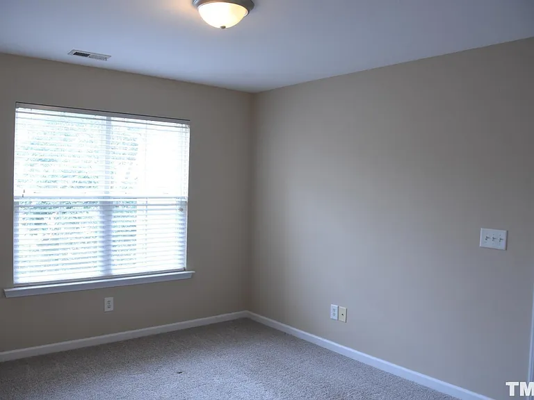 219 Murray Glen Dr — Photo 14
